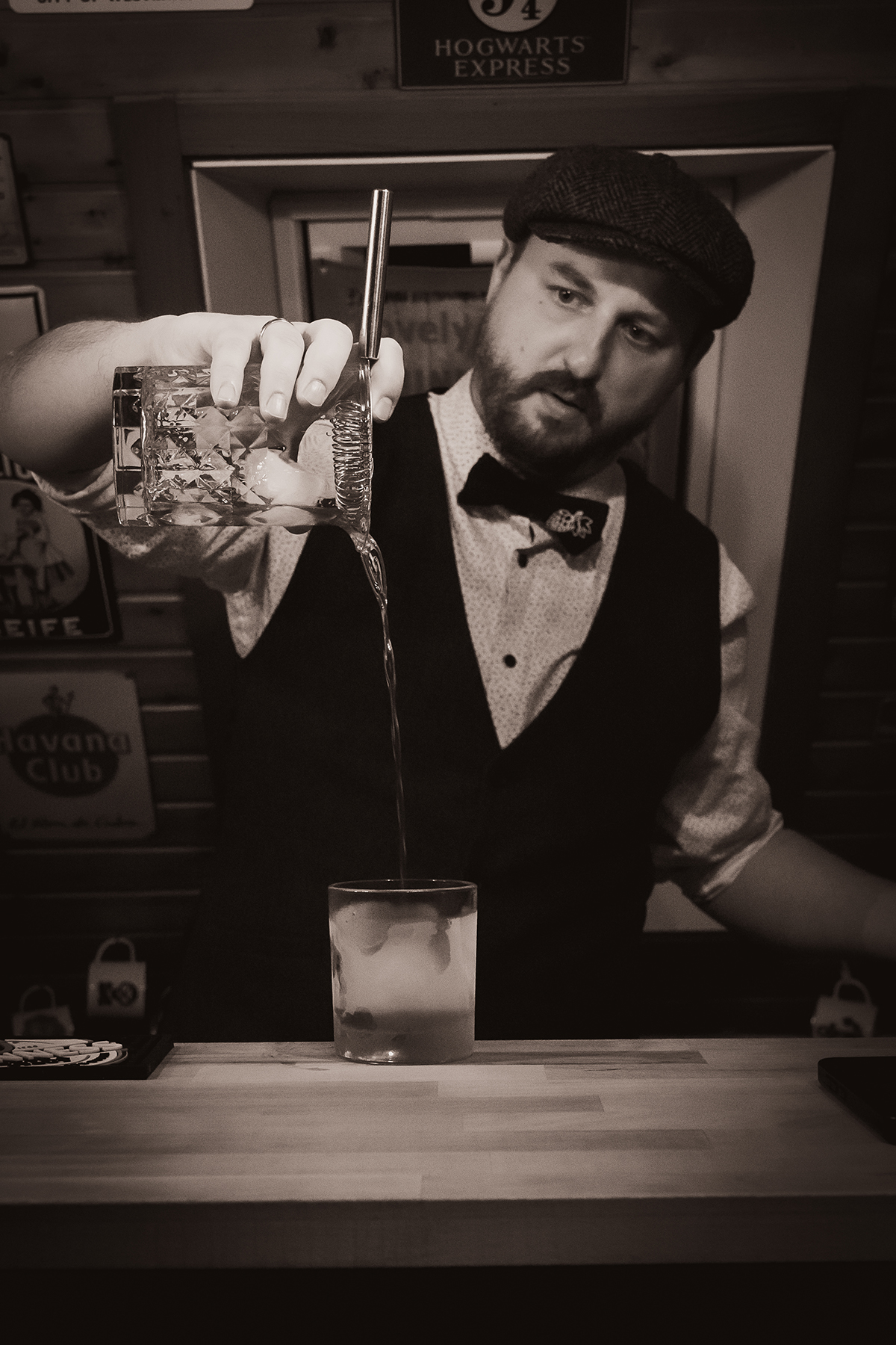 Dokumentarische Aufnahme einer Eventszene mit Publikum