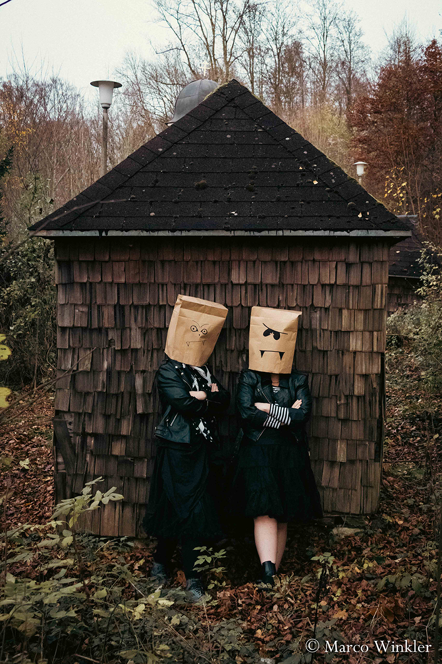 Experimentelles Portrait mit konzeptueller Inszenierung